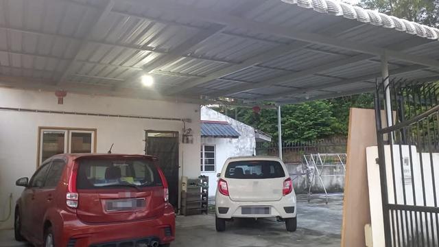 Sungai buloh, taman matang jaya, sri putra, corner house, more parking 1
