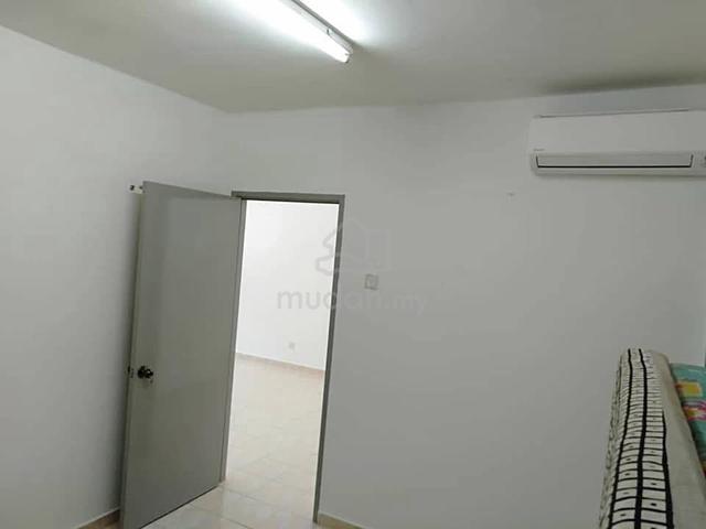 Permai Lake View Apartment 2
