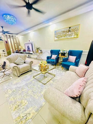 Fully Renovated Double Storey Bangi Avenue 2 1