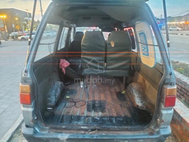 1995 Toyota LITEACE 1.5 KM36RV (M) - 3