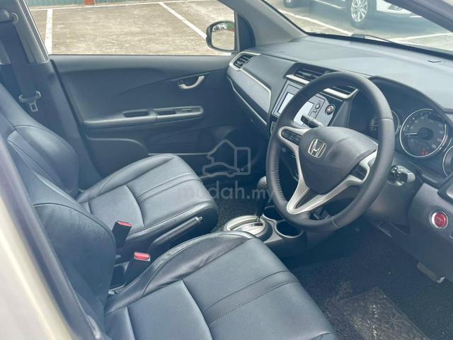 2017 Honda BR-V 1.5 V -- (A) - 5