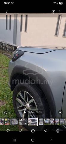 2016 Toyota HILUX 2.8 G VNT (A) - 5