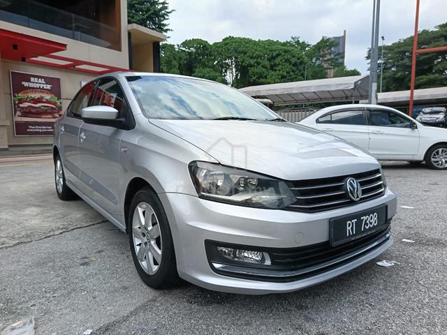 2017 Volkswagen VENTO 1.6 COMFORTLINE (A) - 2