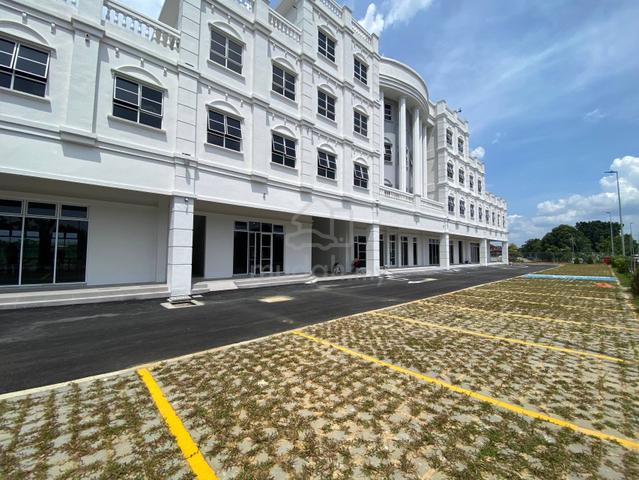 Main Road 40x70 Corner Ground Floor Shop Seksyen 23 Shah Alam 1