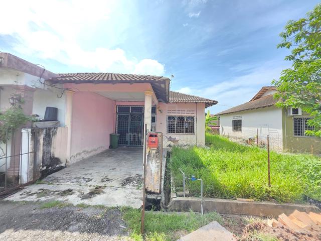 Semi D Setingkat Tmn Temerloh Makmur 4 near to Tmn Temerloh Makmur 2 1