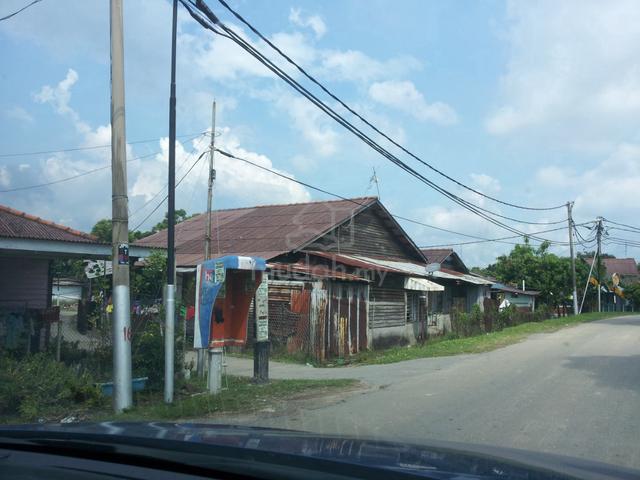 Land 1 acre at Bandaraya Melaka 1