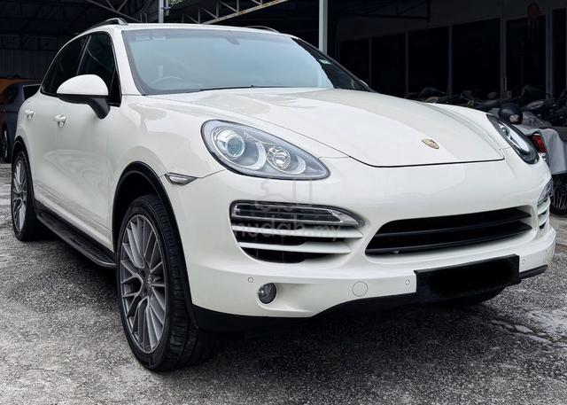 2011 Porsche CAYENNE 3.0 V6 TURBO DIESEL 12K KM/YR - 3