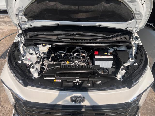 YR 2024 Toyota VOXY 2.0 S-Z POWER BOOT - 3