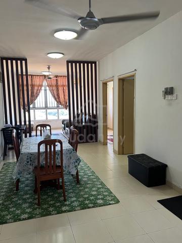 Pelangi Mall Condominium 1