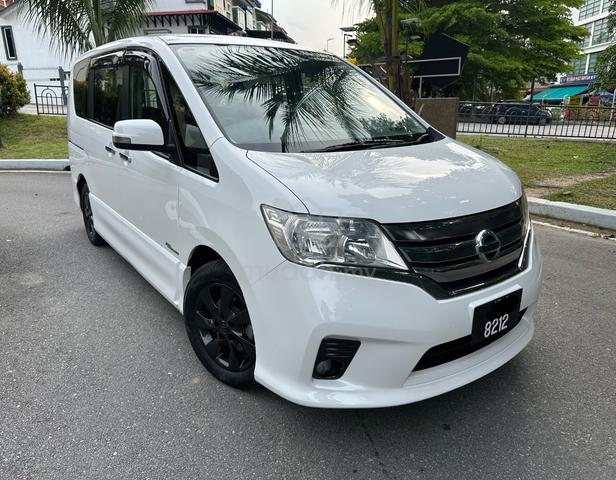 2013 Nissan SERENA 2.0 S-HYBRID HIGHWAY STAR - 1