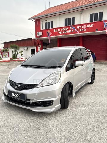 2013 Honda JAZZ 1.5 FACELIFT (A) - 4