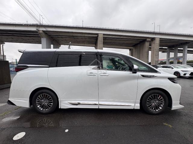 (GRADE 5A) Toyota VELLFIRE 2.4 Z PREMIER 2023 - 5