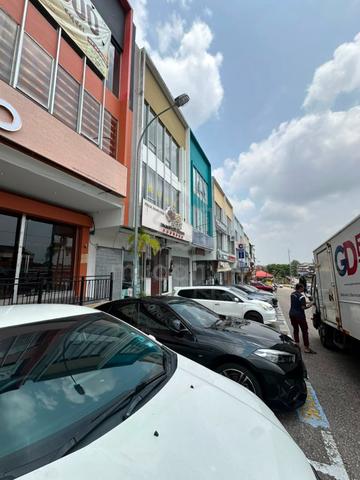 Tun Aminah Facing Main Road Adjoining 2nd floor jln Pendekar 9 1