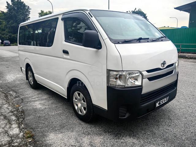 2015 Toyota HIACE WINDOW 2.5 FACELIFT (M) 14 Sit - 1