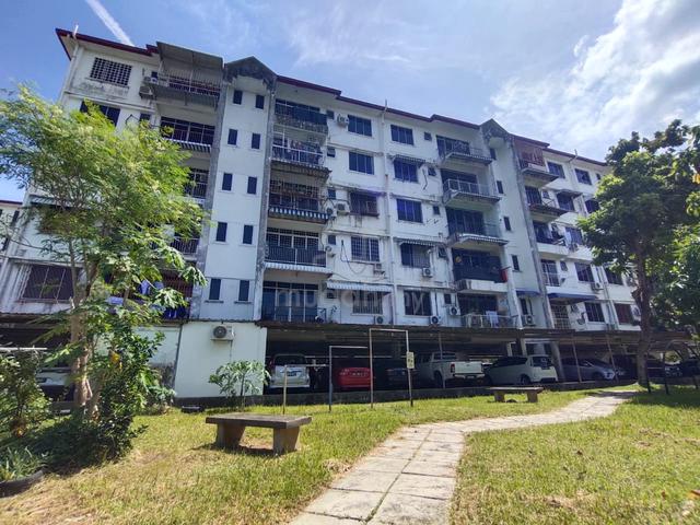 Raya Court 1