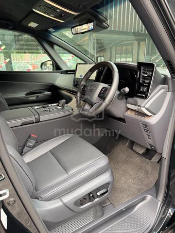 2025 Lexus LM 350H 2.5HEV Brand New - 5