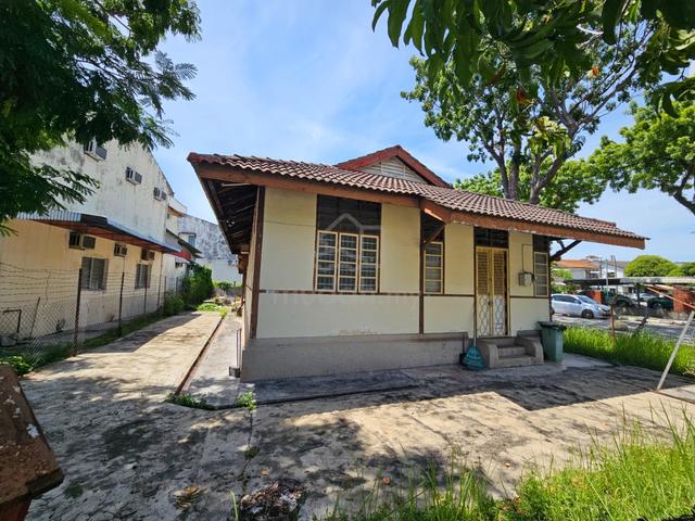 1 Storey Bungalow Pulau Tikus Georgetown 1
