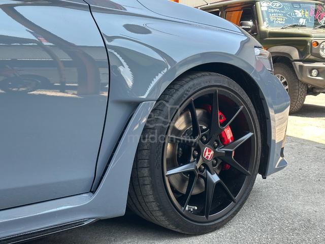 READY STOCK 2024 Honda CIVIC 2.0 TYPE R MY23 FL5 - 4