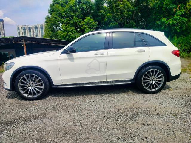 2017 Mercedes Benz GLC250 4MATIC COUPE AMG LINE - 5
