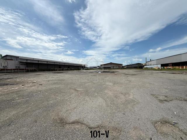 4.59 Acres Converted Industrial Land facing Mainroad Telok Gong 1
