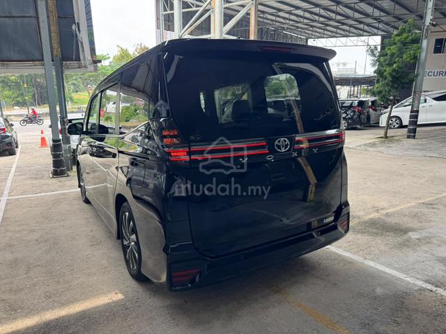 2022 Toyota VOXY 2.0 S-Z (A) FOC 8YRS WARRANTY - 4