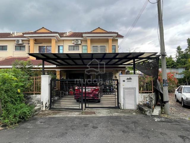 Corner Lot 2 Tingkat , Tanah Luas 2800sqft 1