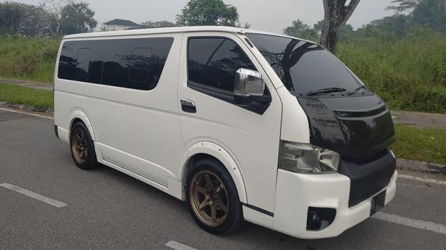 2019 Toyota HIACE 2.5 WINDOW VAN (M) - 3