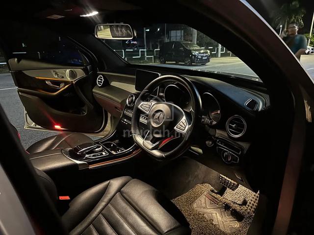 2017 Mercedes Benz GLC250 4MATIC COUPE AMG LINE - 4