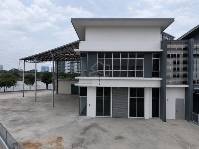 AMPLE PARKING !! 65x130 3rd Avenue 1.5 Storey Commercial Shop Corner 1