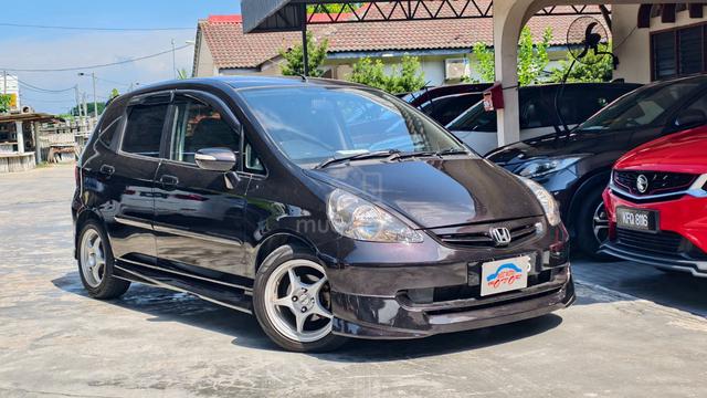 2004 Honda JAZZ 1.5 GD HATCHBACK CASH TUNAI IDSI - 2