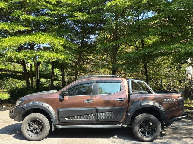 Nissan NAVARA 2.5 VL (A) FULLY LOADED LOW MILEAGE - 5