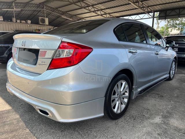 2015 Honda CIVIC 1.8 S FACELIFT (A) - 4
