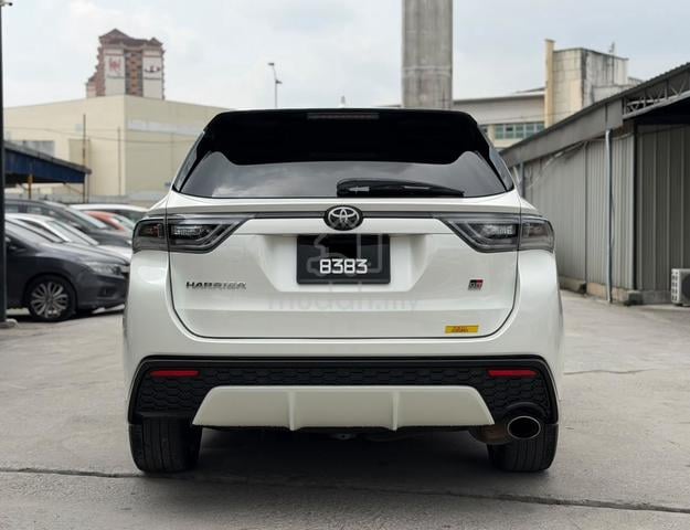 P.Sunroof 2018 Toyota HARRIER 2.0 GR SPORT (A) - 4