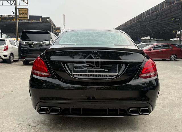 2016 Mercedes Benz W205A 2.0 C63 AMG bodykit - 3