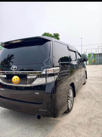 2013 Toyota VELLFIRE 2.4 Z G-EDITION ANH20W - 2