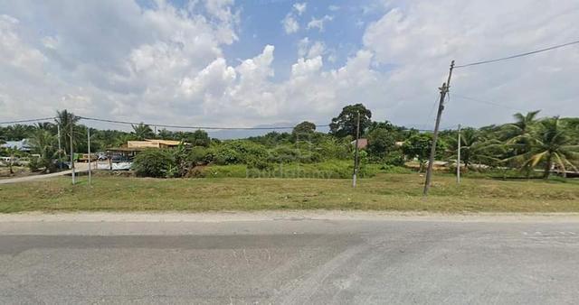 Tanah Pertanian, Jalan Air Puteh (Jalan dari Tol kamunting ke Simpang) 3