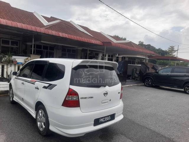 2011 Nissan GRAND LIVINA 1.8 IMPUL (A) - 4