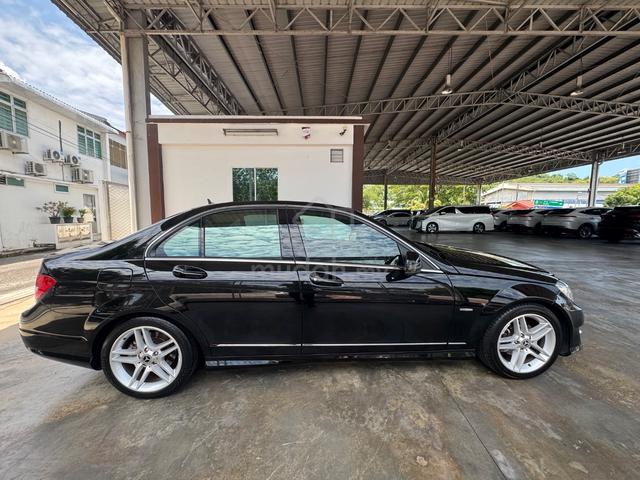 2012 Mercedes Benz C200 1.8 AMG FACELIFT (A) - 4