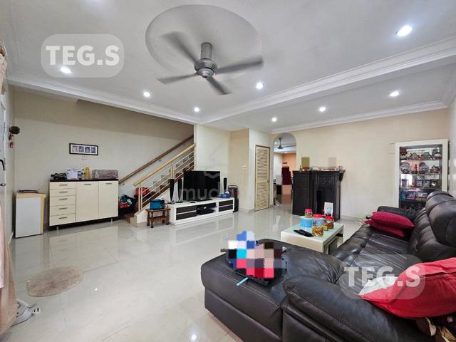 Facing Open! Tiptop Renovation Double Storey Hse Kota Kemuning Liparis 2