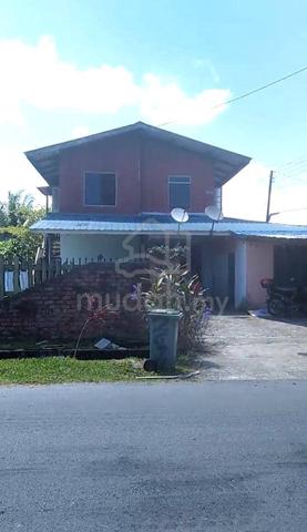 Tingkat atas untuk disewa 1