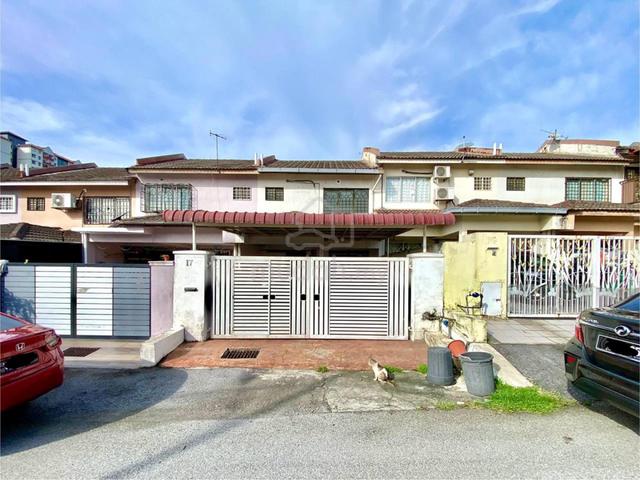 RUMAH CANTIK 🔥2-Storey Terrace Taman Pinggiran Putra Seri Kembangan 1