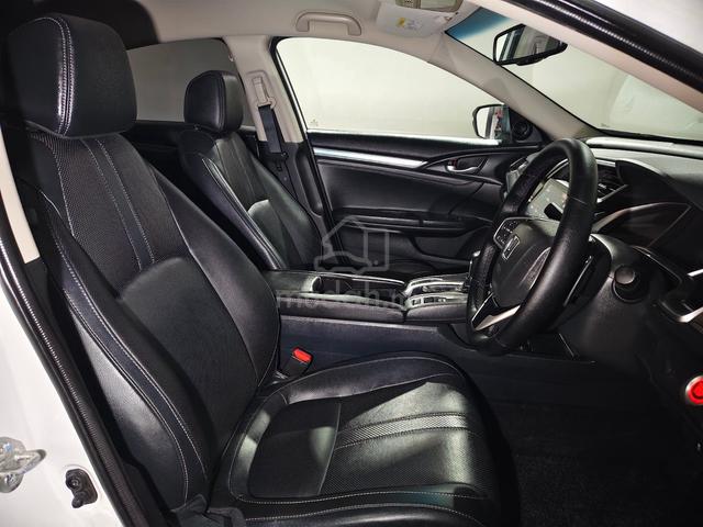 2018 Honda Civic 1.5 TC F/Service 5-Years Warranty - 5