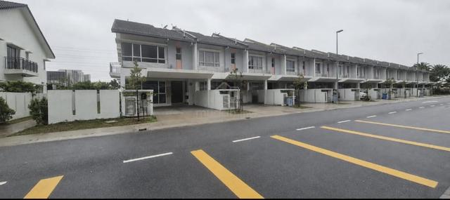 Teluk Panglima Garang Endlot Tropicana Aman Bayan 1