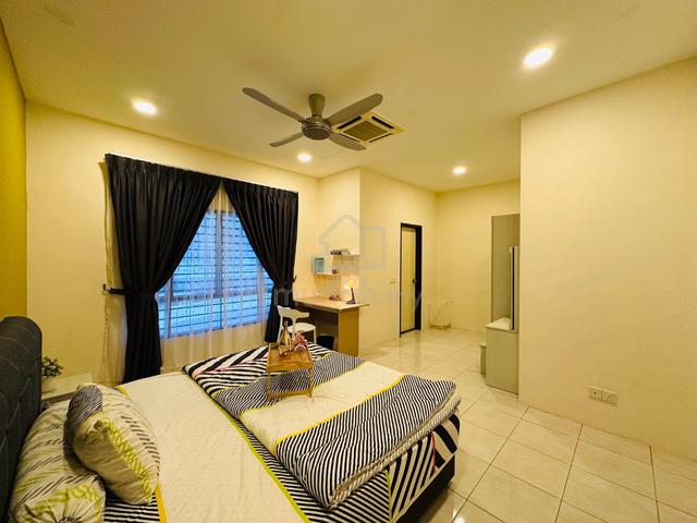Setia Alam Spacious Master Room & Fully furnished to Rent & 5 min to T 1