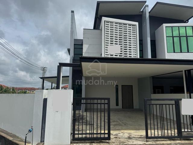 Holmestown Merlin Corner Double Storey Terrace 1