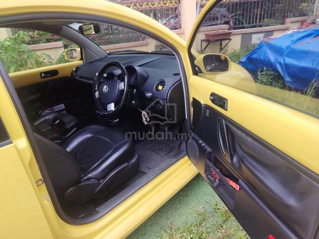 2010 Volkswagen NEW BEETLE 1.6 (A) - 4