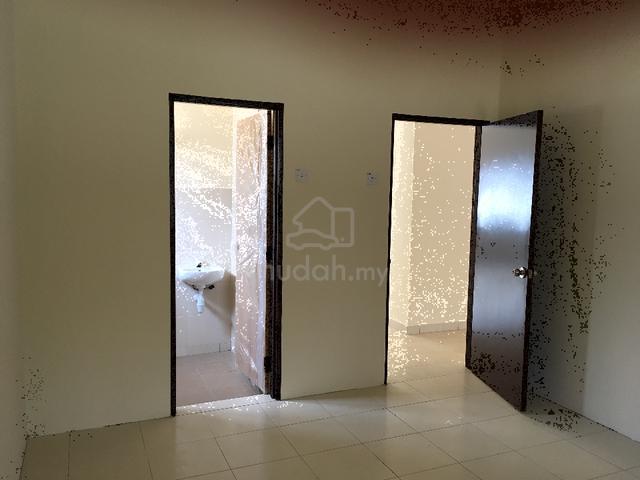 FULL Loan SUPERLINK 22x77 4R2B FREEHOLD FREE SPA Jln Limau Meru Klang 5