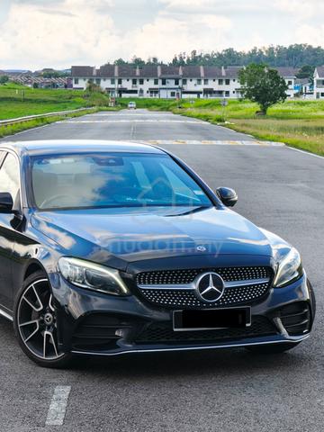 2020 Mercedes Benz C300 2.0 AMG LINE (A) - 2