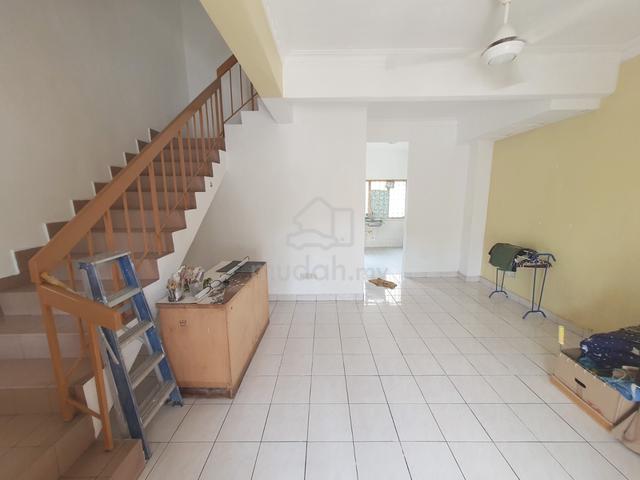 18x60 Not Facing House 2 Storey Landed House PU Taman Puchong Utama 1