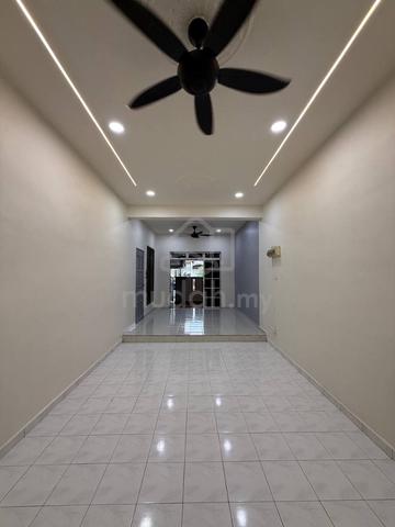 Taman Mekar, Ayer Hitam Single storey terrace 22x75 for Sale 1